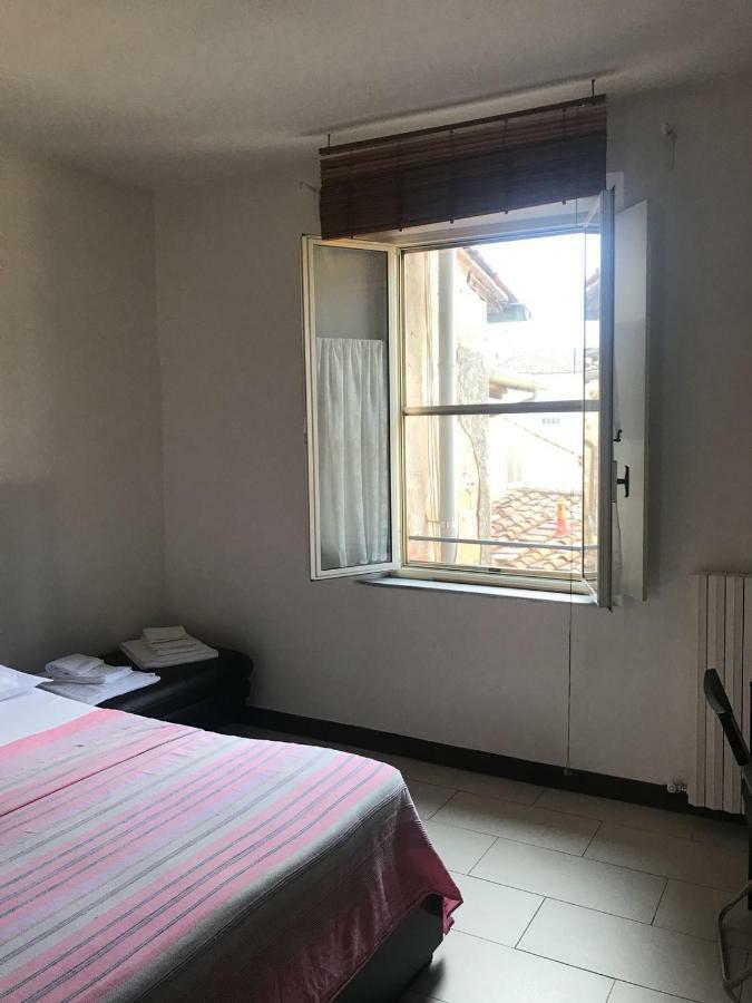 Mavi'S Bedrooms Лукка Экстерьер фото